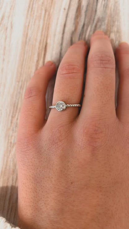 Droplet Wire Ring -Silver Clear CZ Bezel