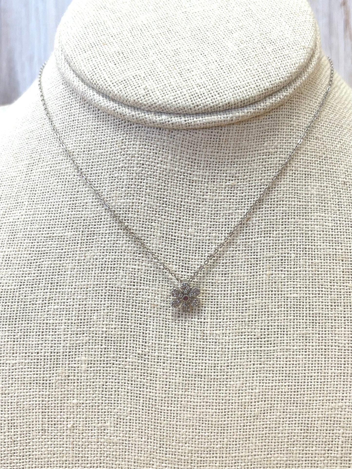 Dainty Daisy Necklace- Sterling Silver